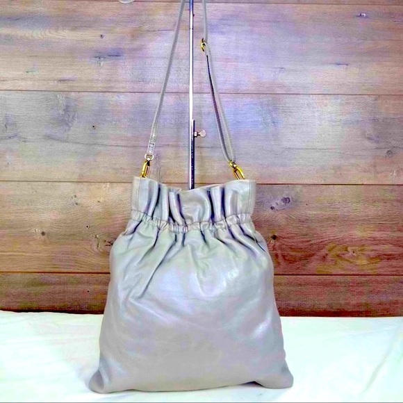 SOLD!! NEW HOBO INTERNATIONAL - Picture 1 of 11